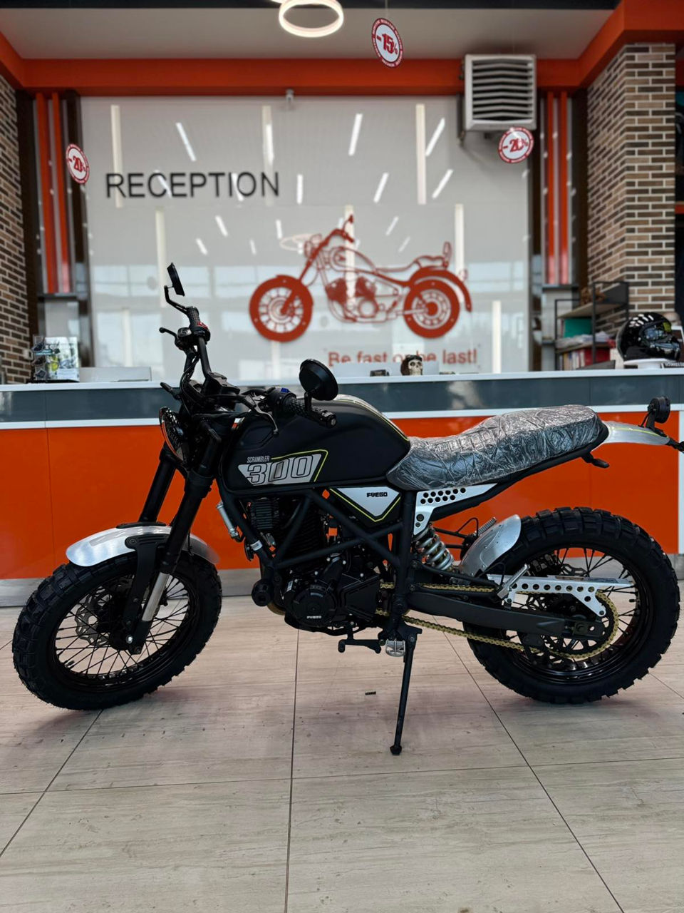 Fuego-300-cc-4-clapeni (2)