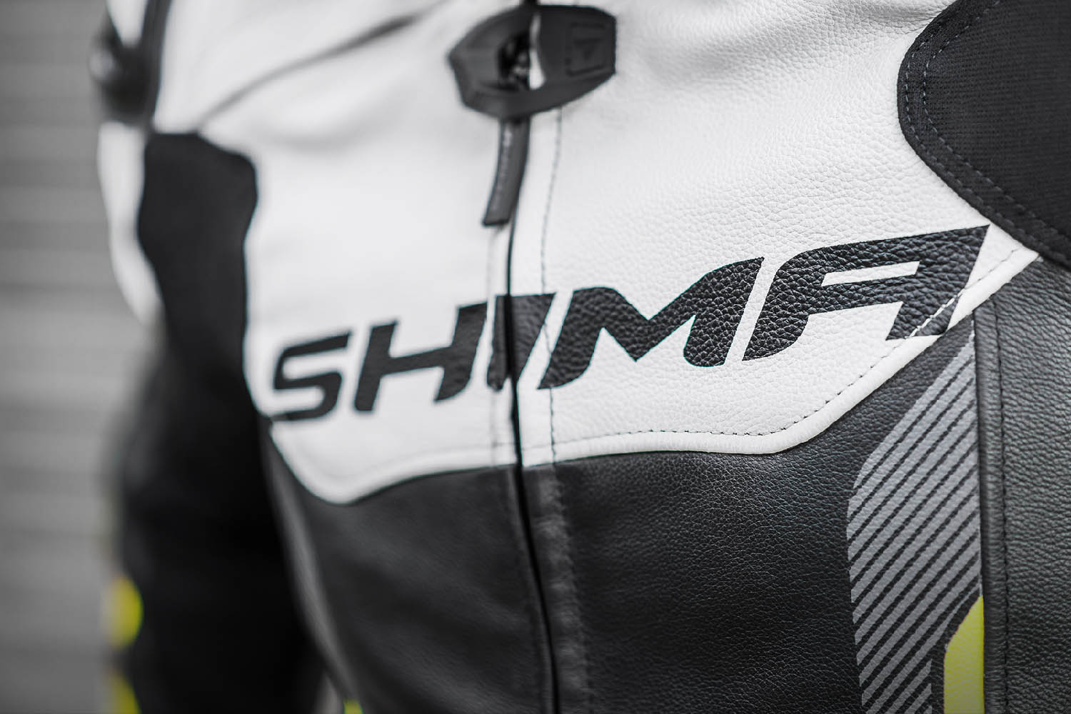 Спортивная куртка кожаная SHIMA BANDIT для мотоциклистов вид застёжка купить по низкой цене